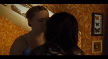 lesbian scene seyfried Amanda