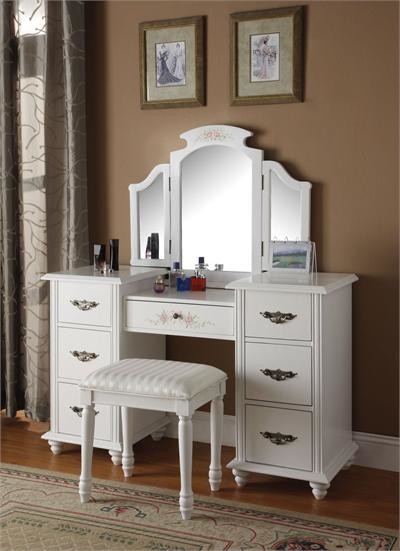 bedroom vanity table White