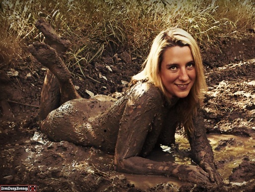 girl naked Dirty mud