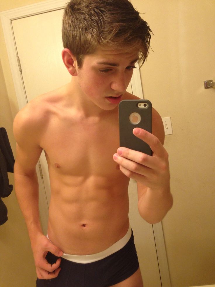 selfie teenage boys nude
