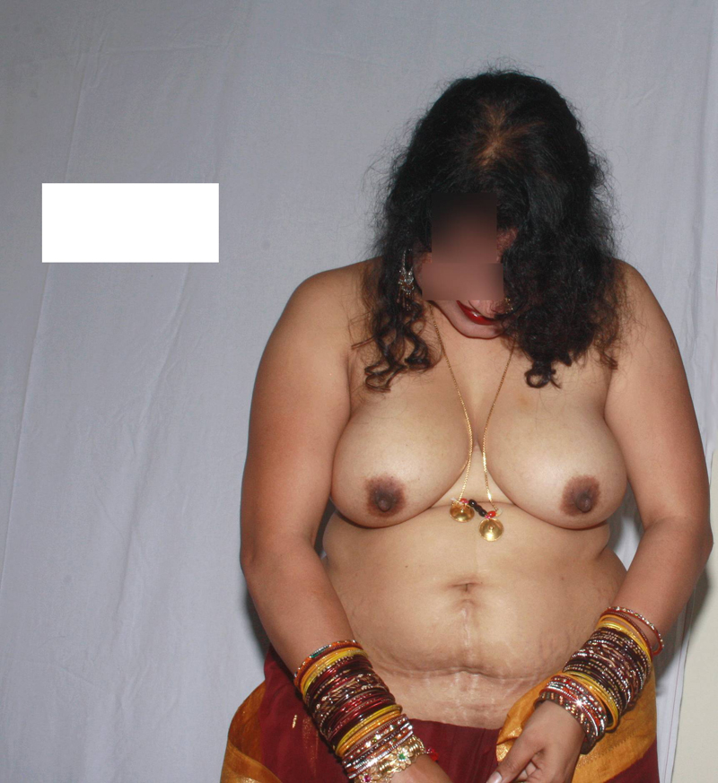 girls Nude saree images indian stripping