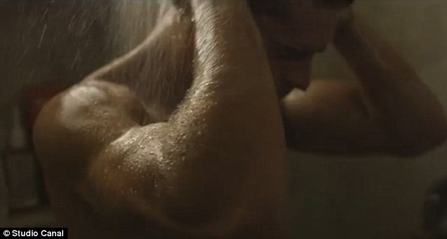 efron naked shower Zac