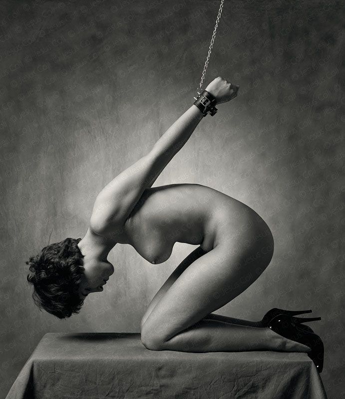 artistic nude photography Laura