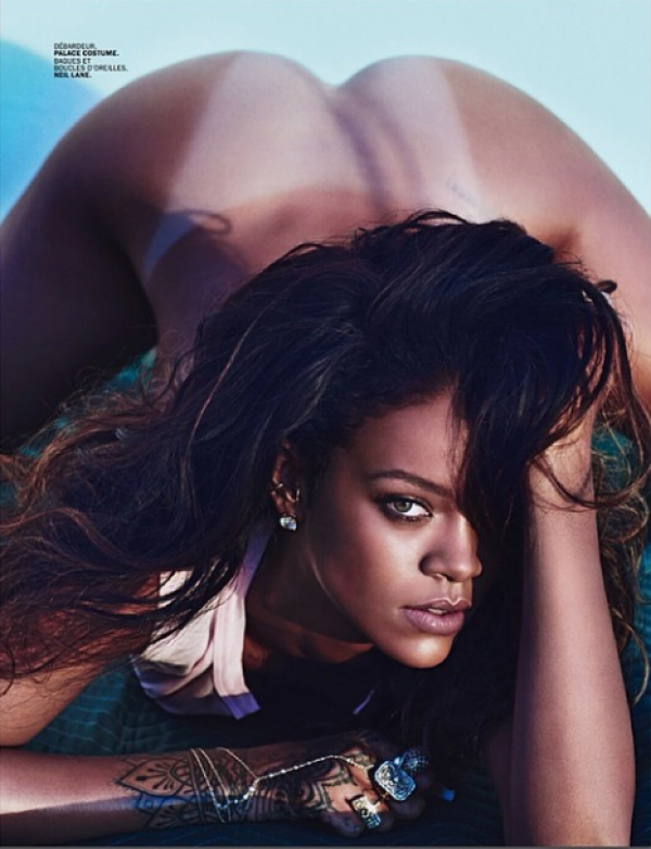 instagram Rihanna topless
