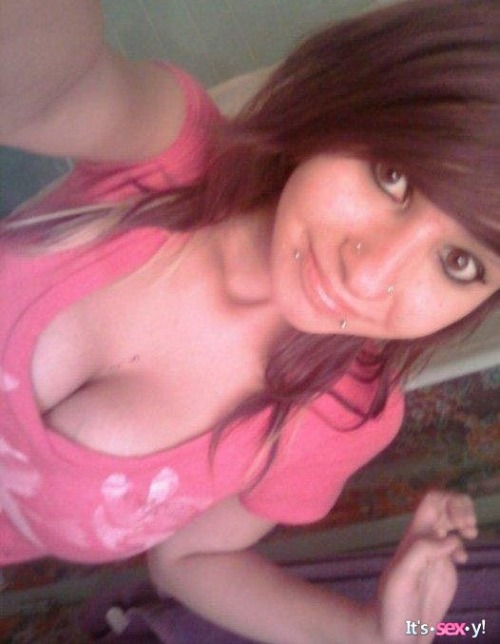 teen showing cleavage Cute off