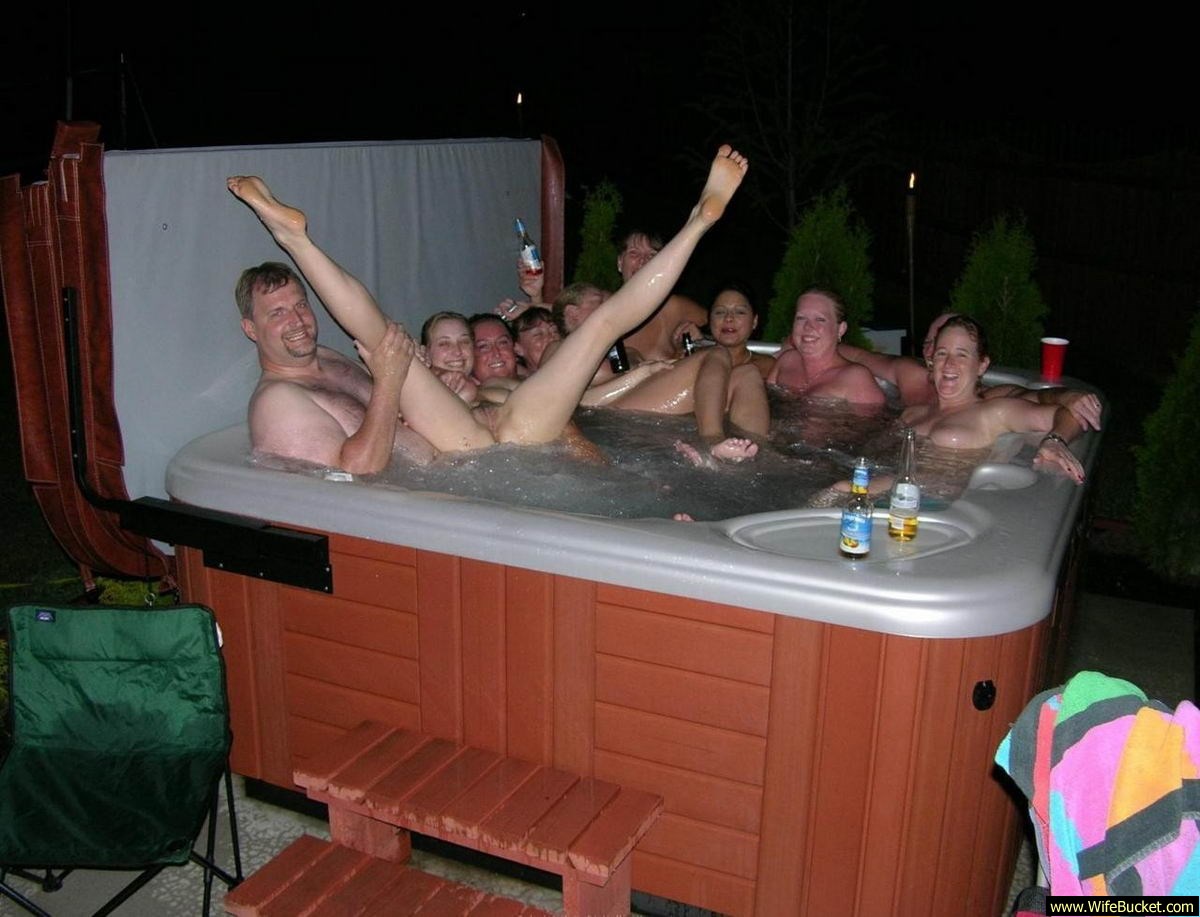 tub party Hot orgy sex