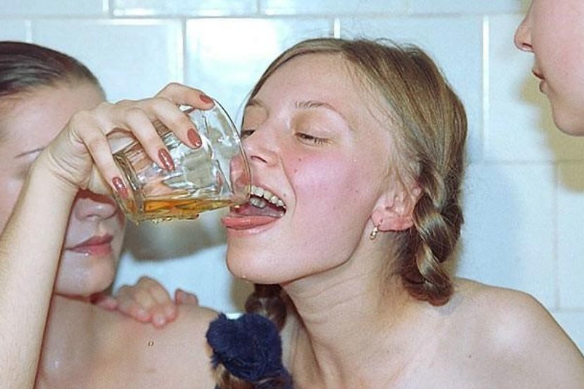 piss tumblr drinking Lesbians